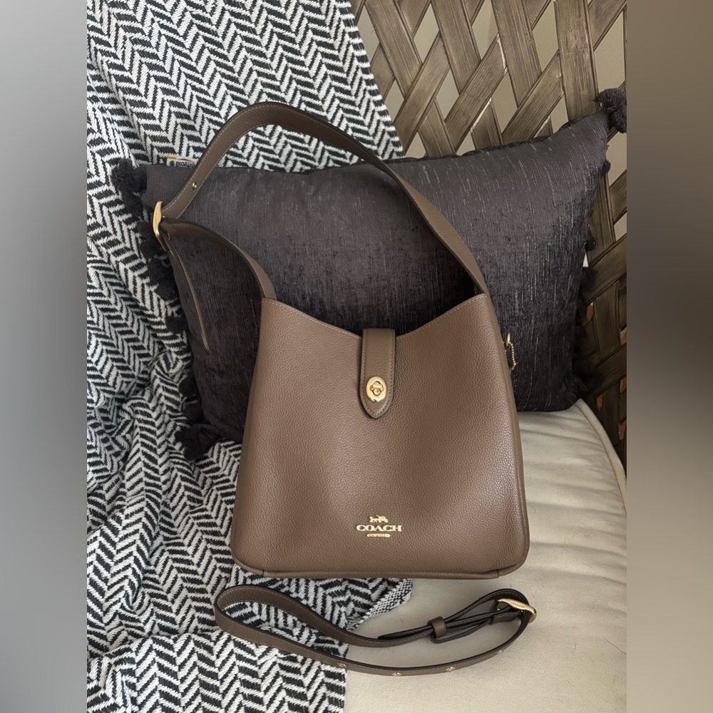 Coach Brown Leather Shoulder Bag Hadley Convertible Crossbody